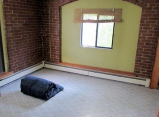 284 Brook St, Providence, RI 02906