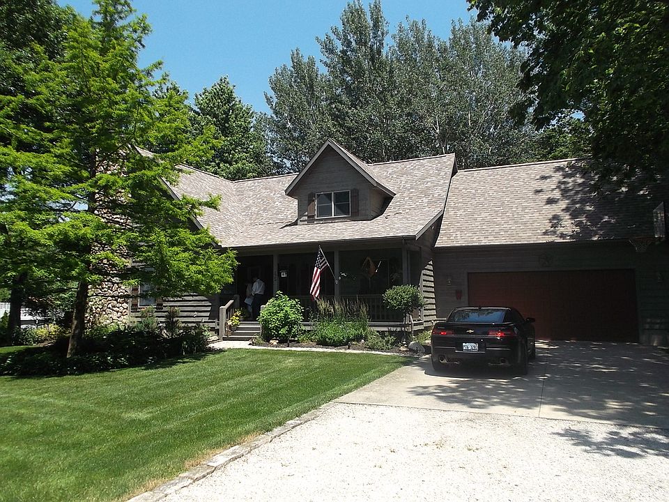 1st image of 45 W Country Aire Dr