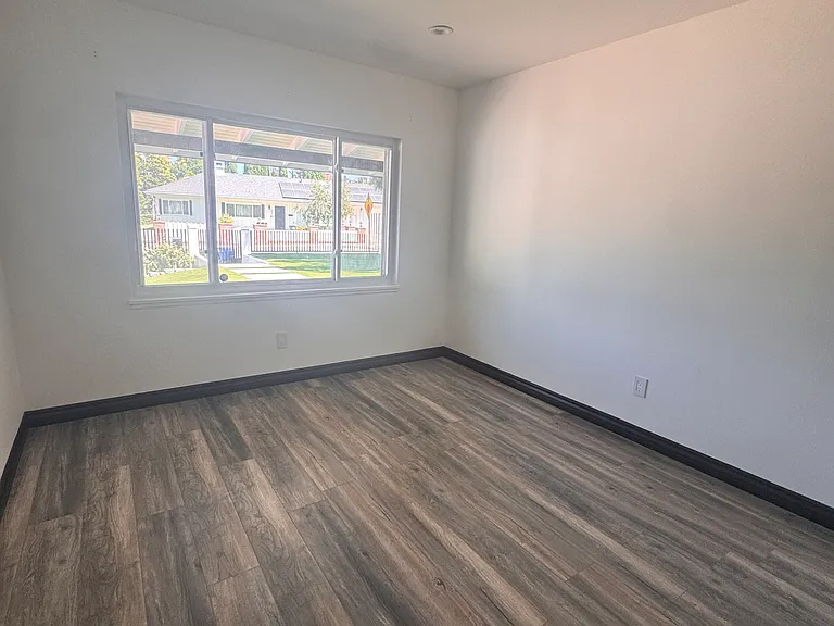 4825 San Feliciano Dr — Photo 19
