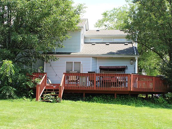 5th image of 102 Mallard Dr