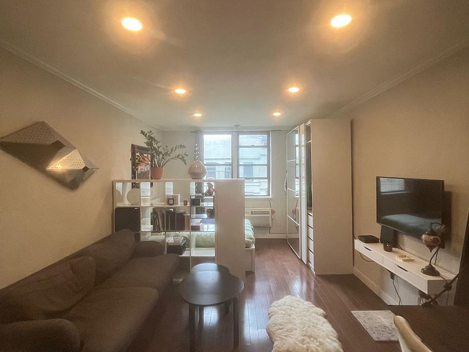 1st image of 205 E 89th St APT 5A