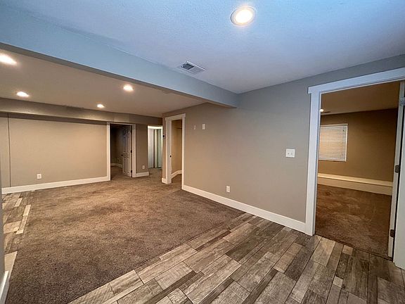 5th image of 5335 Newton St #B