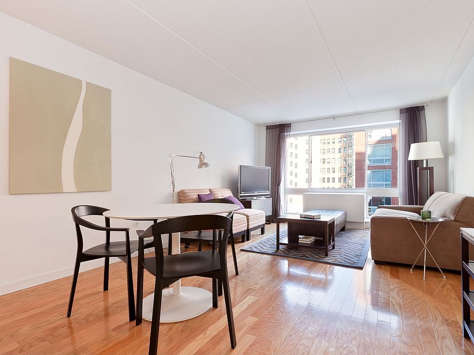 1st image of 555 W 23rd St APT S9m