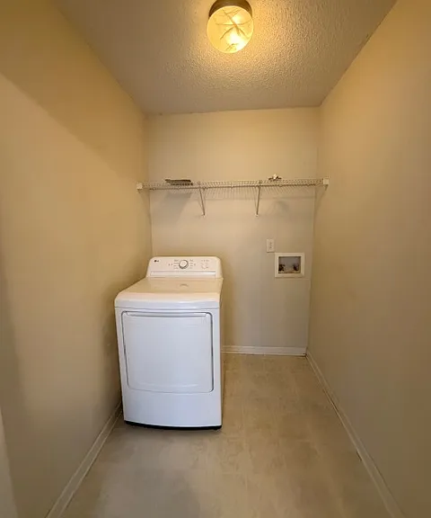 6229 Creekbrooke Ct — Photo 17
