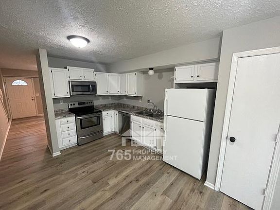 3rd image of 727 S 5th St #A