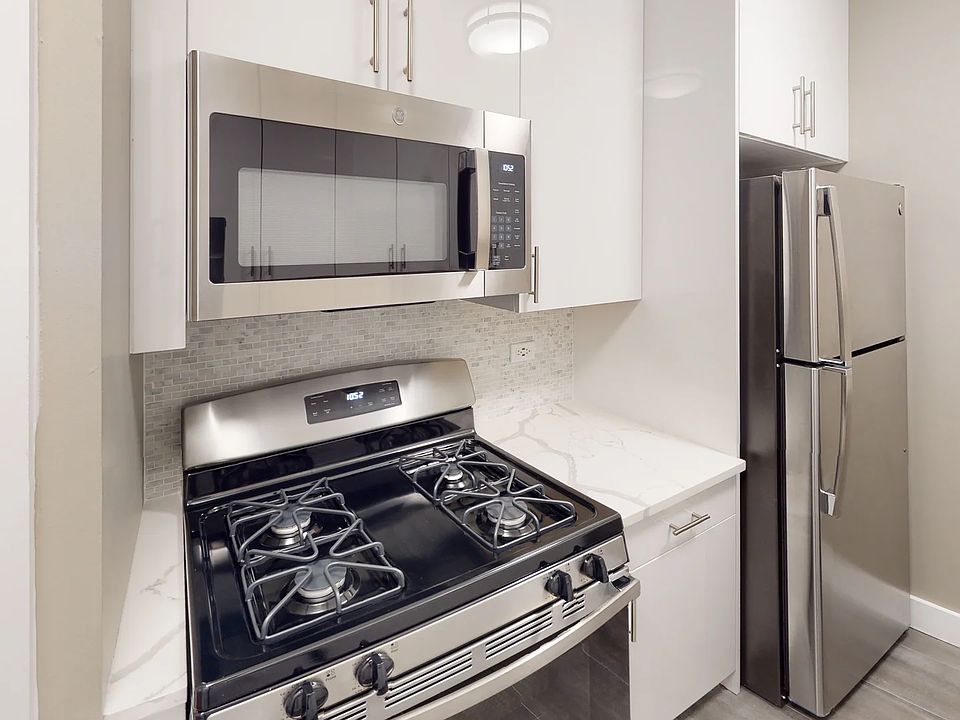 1st image of 175 E 96th St #10O