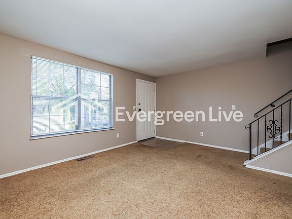 5th image of 8307 Mount Carmel St