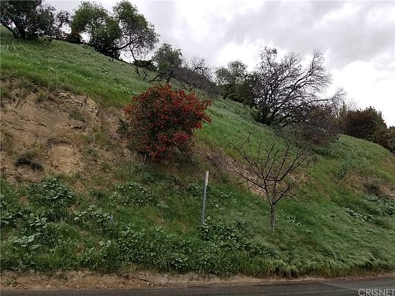 3rd image of 4055 Camino De La Cumbre
