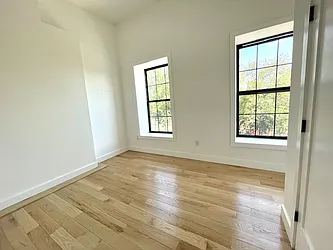 Rented by Nest Seekers International