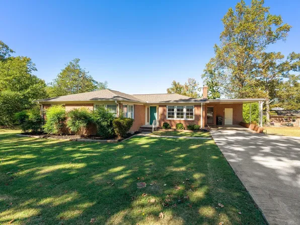 104 Oaklane Dr, Easley, SC 29642