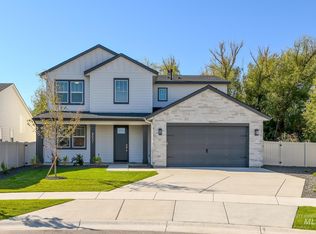 9031 W Tamworth Dr, Star, ID 83669