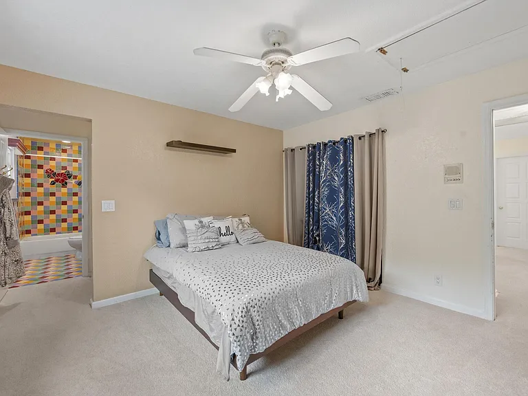92 Squire Dr — Photo 47