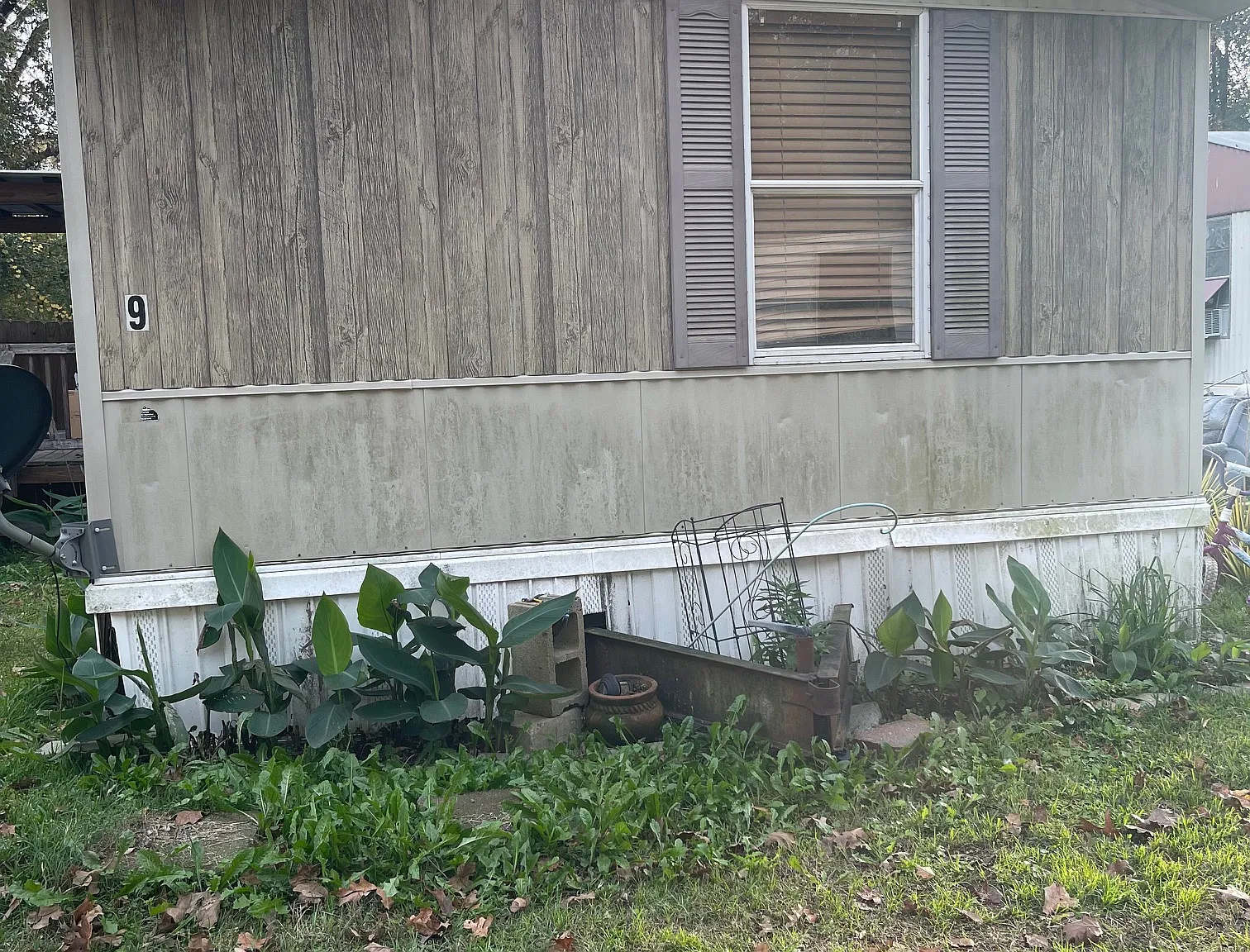 2 bed, 960 sqft, $750 — Photo 1