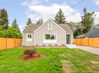 408 S 112th St, Seattle, WA 98168