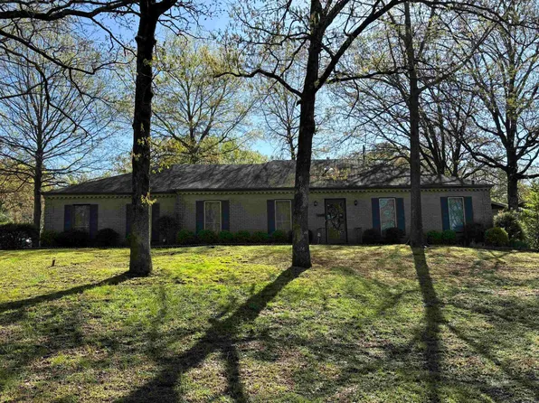 8308 Alvin Ln, Little Rock, AR 72227