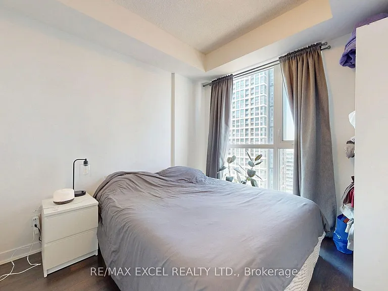 87 Peter St #2507 — Photo 9