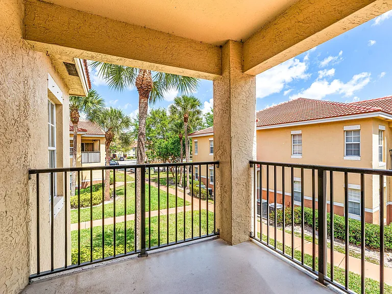 10336 Fox Trail Rd S #1305 — Photo 31