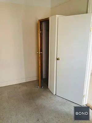 Rented by Bond New York | media 26