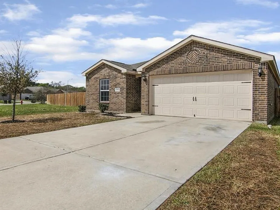 22622 Cloverland Field Dr
