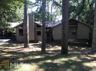 3062 Whisper Knob Rd, Roswell, GA 30062