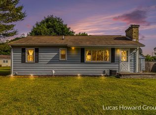 2411 Oakcreek Ave, Kalamazoo, MI 49004