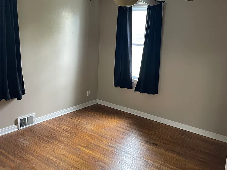 165 Boncroft Dr #1 — Photo 8