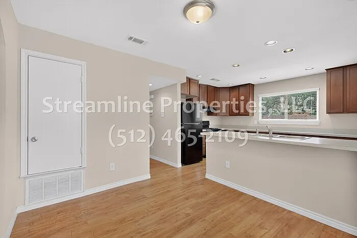 12711 Rampart St — Photo 13