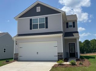 3401 Bear Den Dr, Gastonia, NC 28052