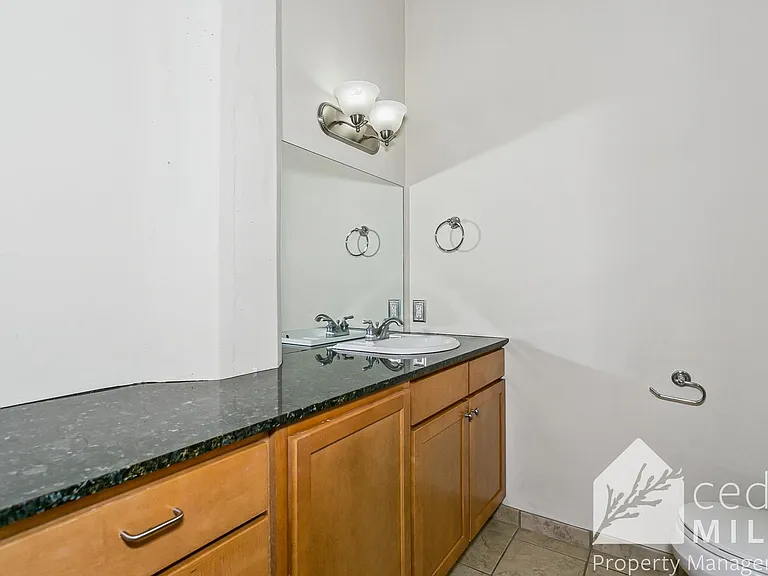 201 S Saint Francis Ave #502 — Photo 17