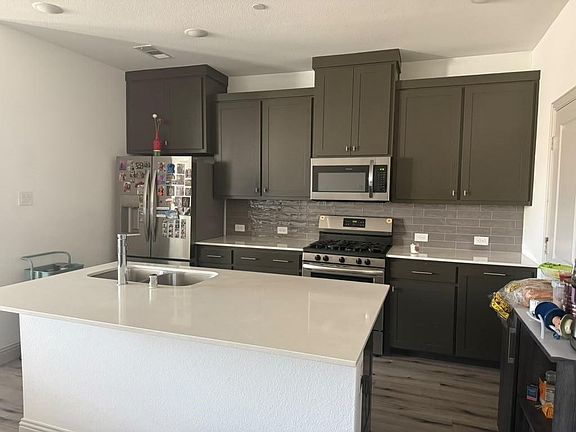 3rd image of 8869 Phoebe Rd