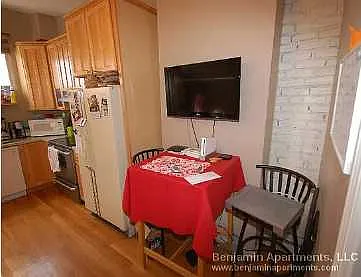 3 bed, $3,900 — Photo 4