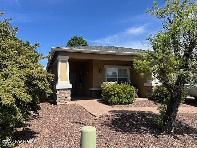 3 bed, 2.0 bath, 1470 sqft, $2,250 — Photo 2