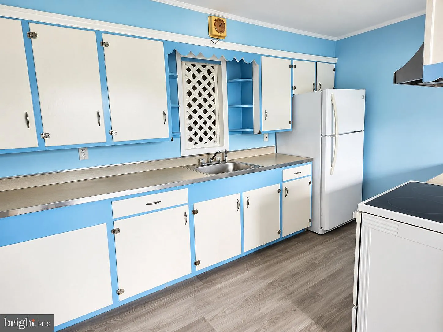 1 bed, 1.0 bath, 900 sqft, $1,550 — Photo 3