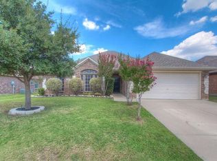 720 Snapper Dr, Burleson, TX 76028