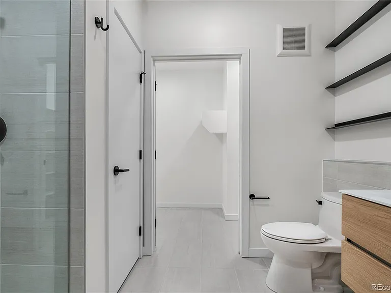 1601 Park Ave #307 — Photo 22