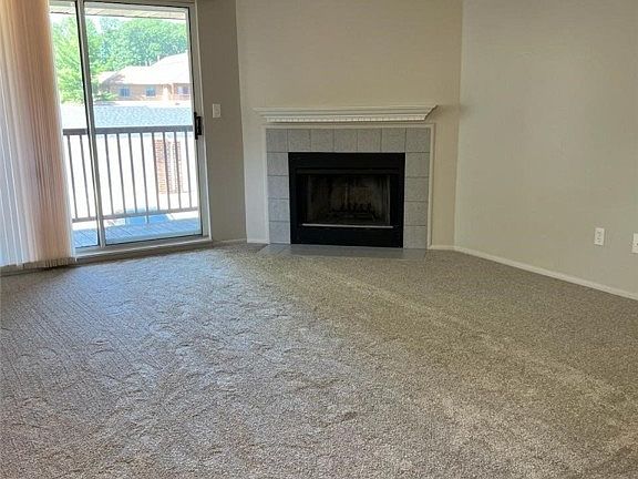 5th image of 1150 Tollis Pkwy APT 225