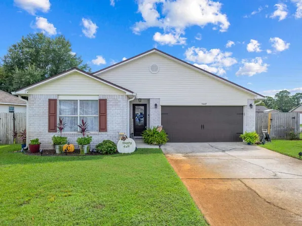 9447 Parker Place Dr, Navarre, FL 32566