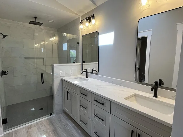 4840 McCall Ln — Photo 26