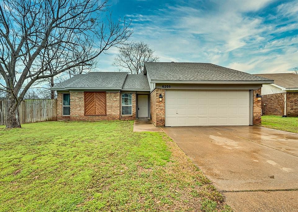 1st image of 6205 Arrowwood Dr