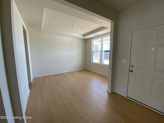 3rd image of 324 Vildana Ct
