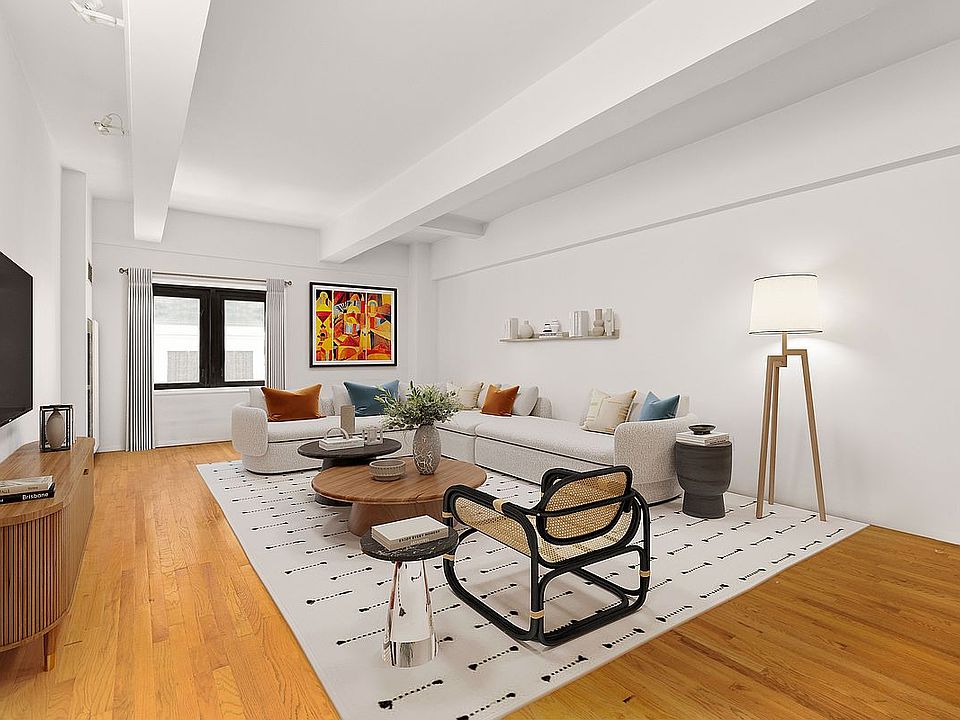 1st image of 135 W 70th St APT 4M