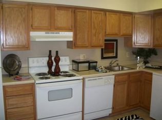 4 Henley Ct, Windsor Mill, MD 21244