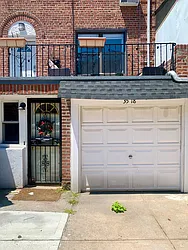 Rented by R New York