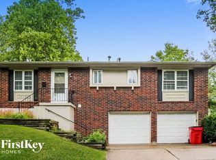 17104 E Hart Ave, Independence, MO 64055