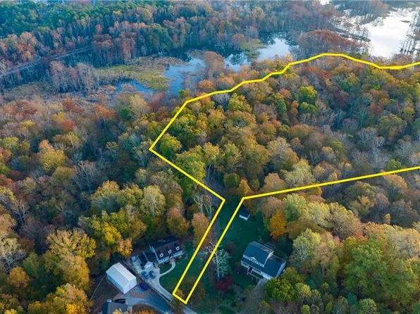 15507 Fort James Ct, Lanexa, VA 23089