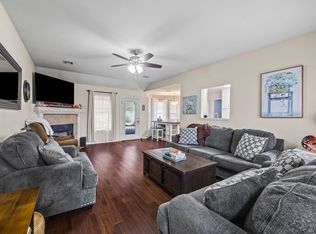 521 Walker St, Centerton, AR 72719