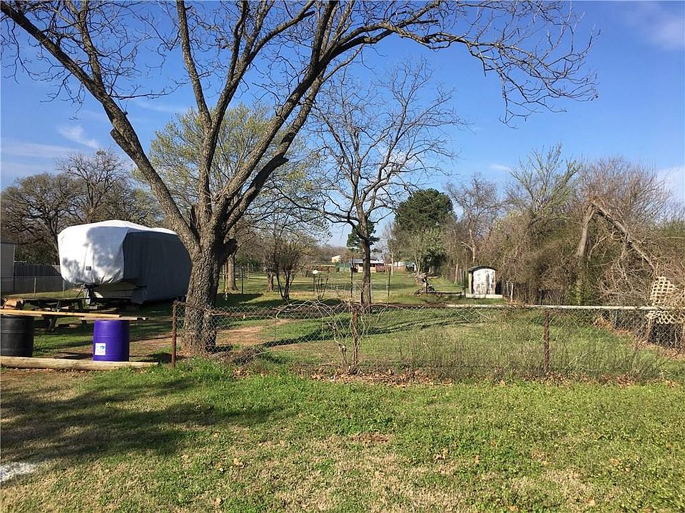 2nd image of 7712 Ledbetter Rd