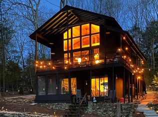 33 Hiawatha Hts, Woodstock Valley, CT 06282