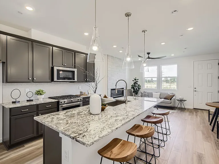 2867 Bear Springs Cir — Photo 10