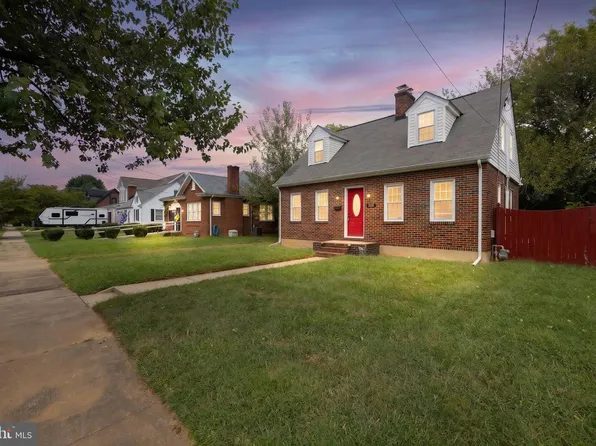 2003 Elmhurst Ave, Fredericksburg, VA 22401